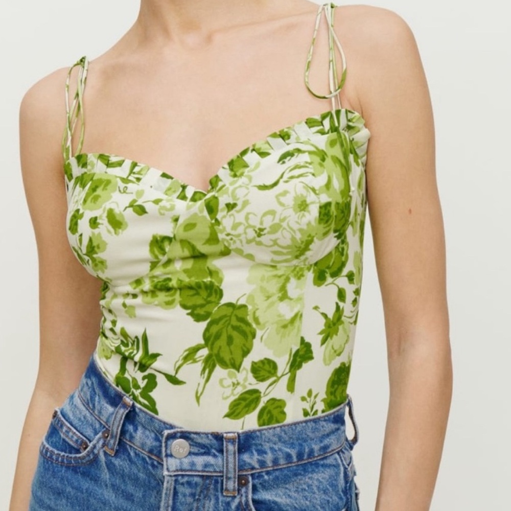 Reformation Novena Top